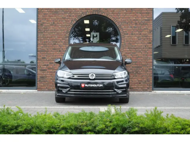 Volkswagen Touran 1.5 TSI R-LINE 7p 2019 Benzine 20