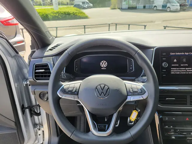 Volkswagen T-Cross 1.0 TSI Life Edition 2024 Benzine 14