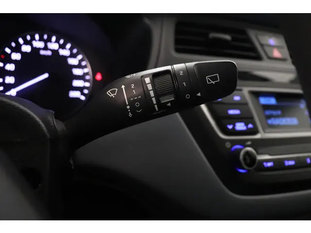 Hyundai i20 1.0 T-GDI i-Drive Cool 2018 Benzine 18