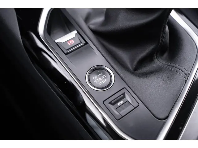 Peugeot 5008 1.5 HDI 2022 Diesel 43