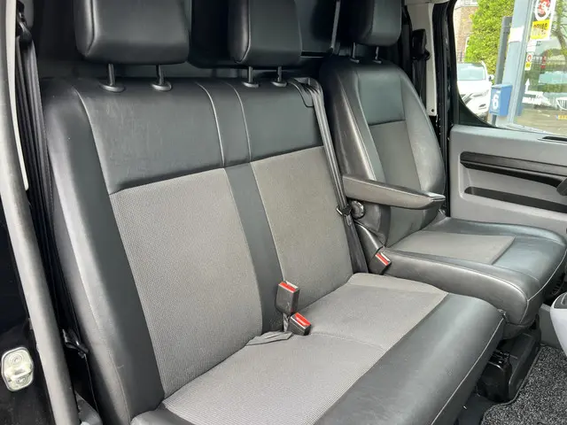 Opel Vivaro 1.5 CDTI L2H1 Edition 2021 Diesel 38
