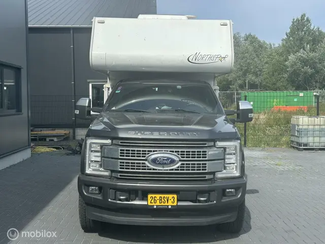 Ford F-350 USA 6.7 V8 Platinum 2019 Diesel 2