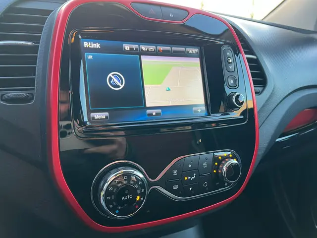 Renault Captur 0.9 TCe Helly Hansen 2015 Benzine 5