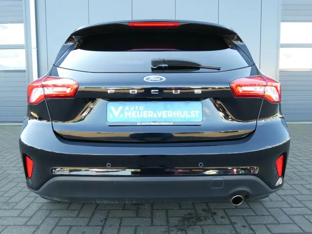 Ford Focus HELAAS VERKOCHT!!! 2018 Benzine 6