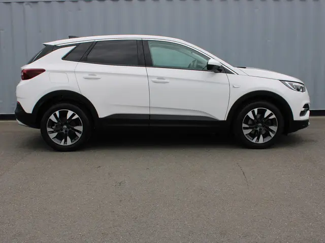 Opel Grandland X 1.2T 130 INNOVATION 2020 Benzine 5