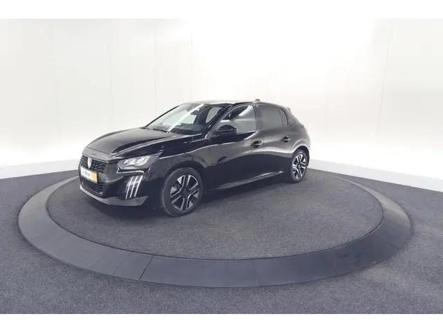 Peugeot 208 PureTech 100 Allure 2024 Benzine 67