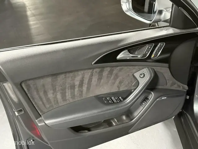 Audi RS6 Avant 4.0 TFSI RS 6 quattro 2014 Benzine 42