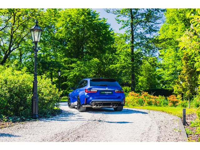 BMW M3 3-serie Touring xDrive Competition 2023 Benzine 95