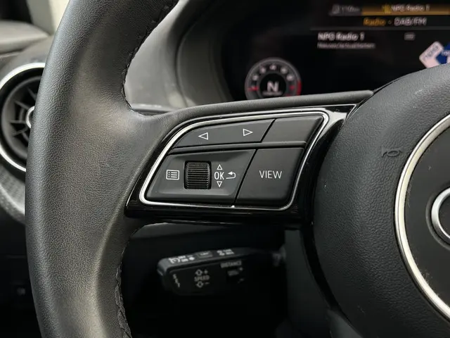 Audi Q2 35 TFSI S Edition 2025 Benzine 19