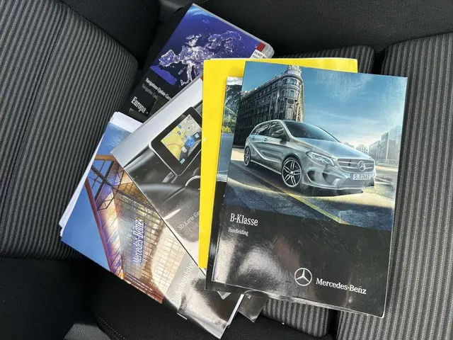 Mercedes-Benz B-Klasse 180 Ambition 2016 Benzine 18
