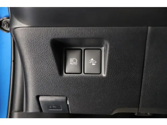 Toyota Yaris 1.5 Hybrid Trend, 2016 Hybride Benzine 20