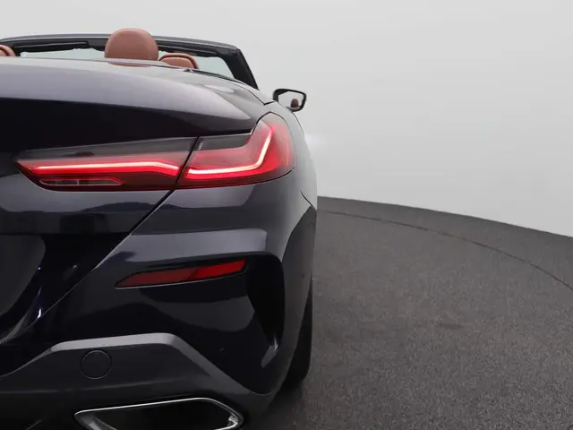 BMW 8 Serie Cabrio 840i 2021 Benzine 31