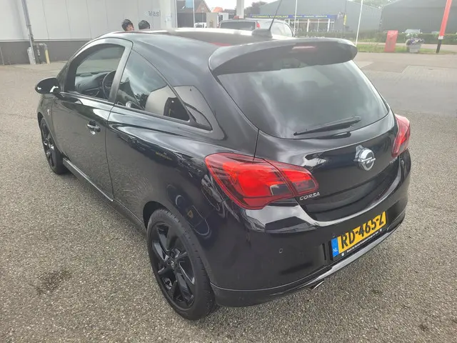 Opel Corsa 1.0 Turbo Online Edition OPC Line 2017 Benzine 4