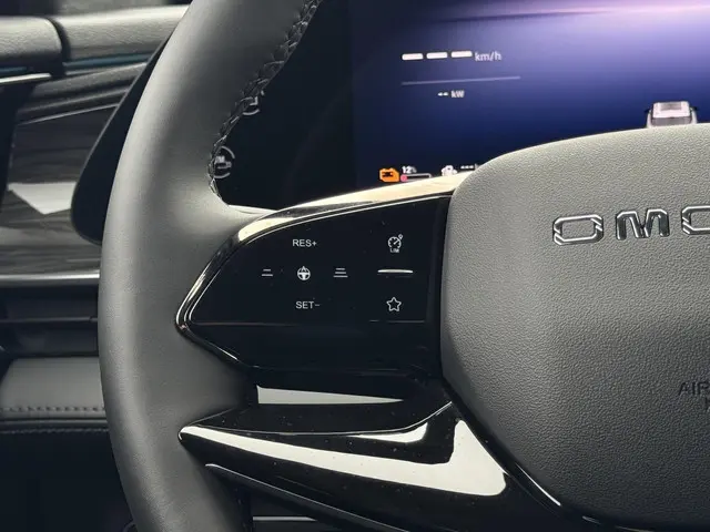 Omoda 9 SHS 1.5T-GDi SHS-P Premium 2026 Hybride Benzine 16