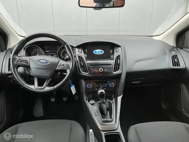 Ford Focus Wagon 1.0 Lease Edition 2017 Benzine 9