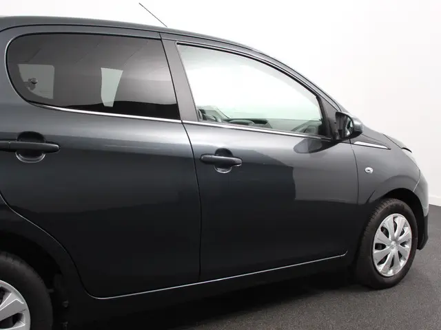 Peugeot 108 1.0 e-VTi Active 2020 Benzine 22