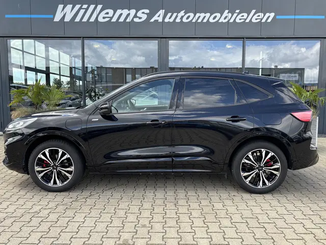 Ford Kuga 2.5 PHEV ST-Line X 2023 Hybride Benzine 3