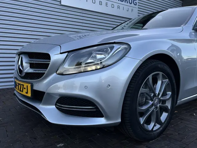 Mercedes-Benz C-Klasse 180 Prestige 2014 Benzine 4