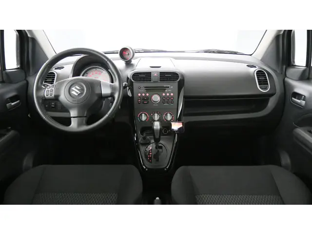 Suzuki Splash 1.2i 94pk Automaat Exclusive 2014 Benzine 30