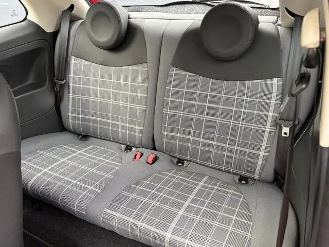 Fiat 500 0.9 TwinAir Turbo Lounge 2017 Benzine 13