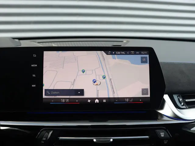 BMW X1 xDrive25e 2025 Hybride Benzine 24