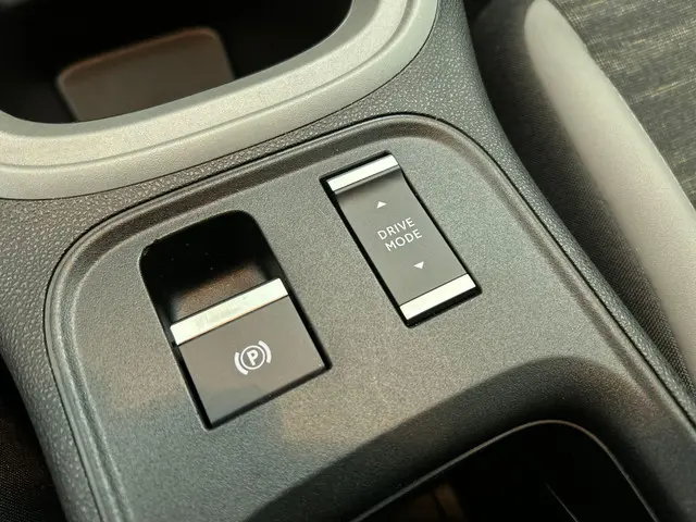 Jeep Avenger Longitude 54 kWh 2023 Elektrisch 10