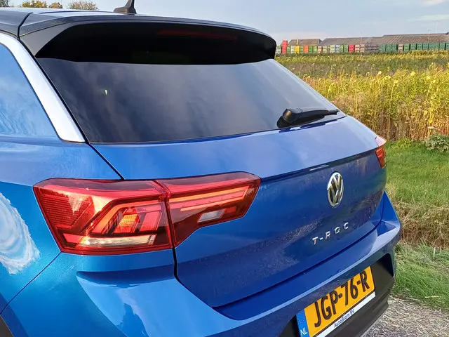 Volkswagen T-Roc 1.5 TSI Sport 2020 Benzine 19