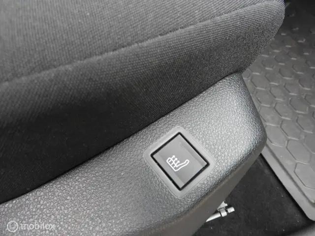 Opel Combo 1.6D L1H1 Innovation 2018 Diesel 23