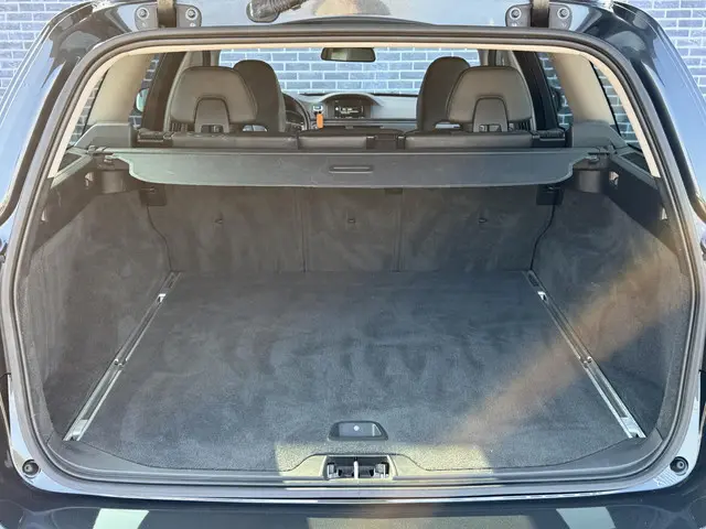 Volvo V70 2.0 T4 Classic Edition 2016 Benzine 16