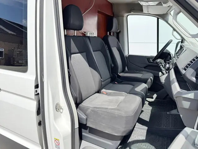 Volkswagen Crafter 2.0 TDI 102PK 2019 Diesel 7
