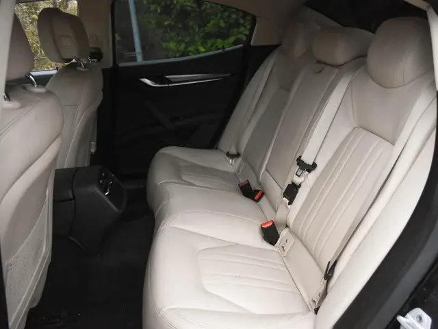 Maserati Ghibli 3.0 V6 D 2015 Diesel 17