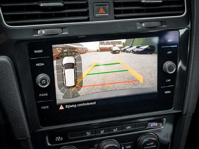 Volkswagen Golf Variant 1.0 TSI 2017 Benzine 10