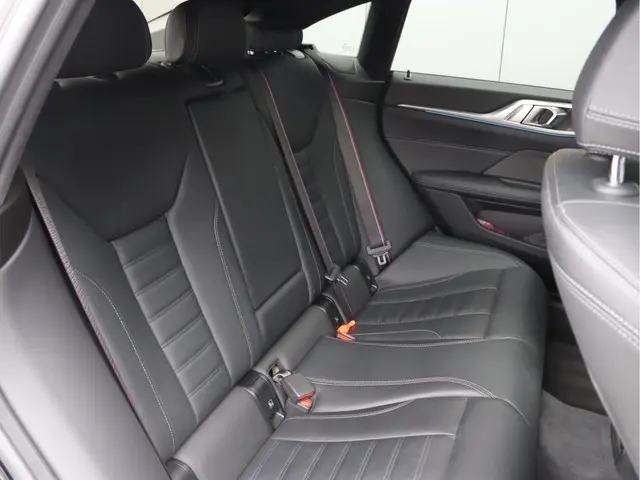 BMW i4 M50 High Executive 84 kWh 2022 Elektrisch 35