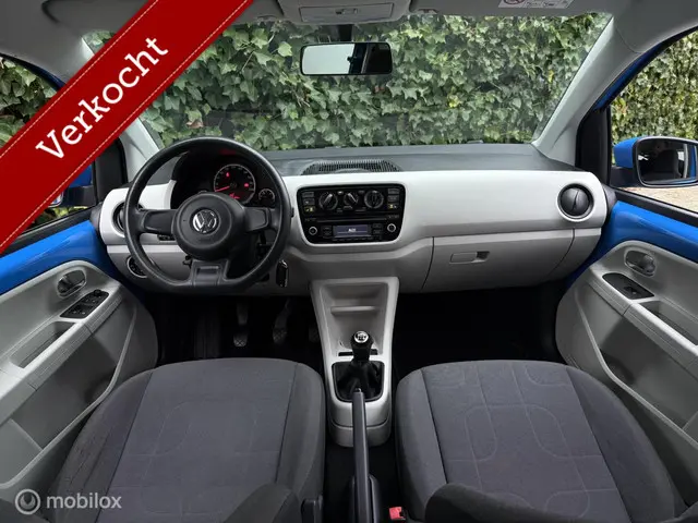 Volkswagen up! 1.0 move up! BlueMotion 2015 Benzine 24