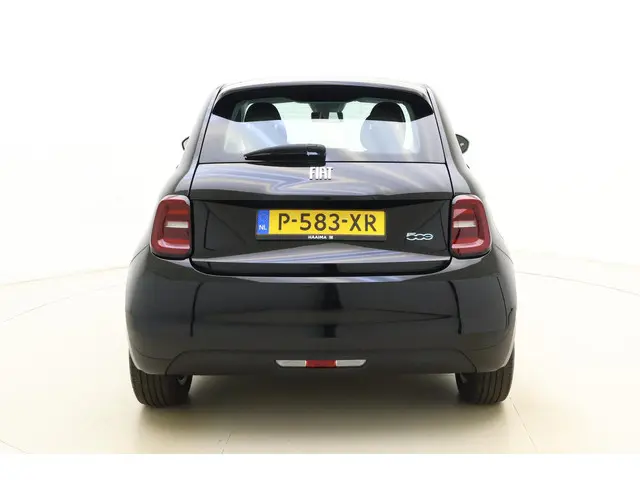 Fiat 500e Icon 42 kWh 2022 Elektrisch 11