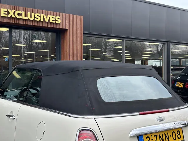 MINI Cooper Cabrio Mini 1.6 Chili 2014 Benzine 26