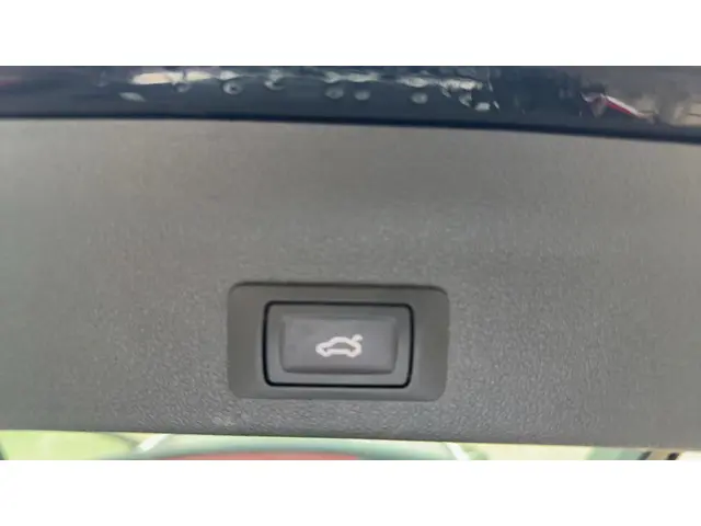 Audi A6 Avant 45 TFSI Design 2019 Benzine 17