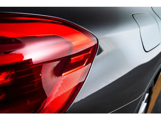 BMW X3 xDrive30i High Executive 2019 Benzine 24