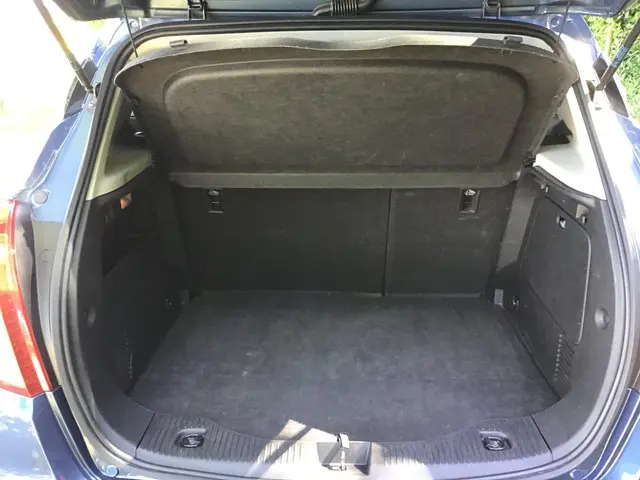 Opel Mokka X 1.6 Selection (ex-BTW € 8180,--) 2016 Benzine 12