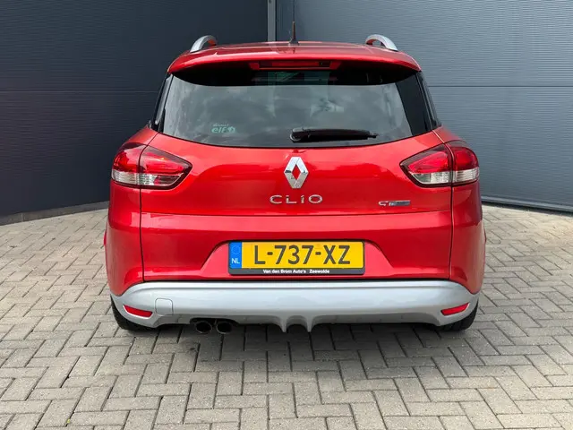 Renault Clio 1.2 GT Automaat / Navi / Sport 2013 Benzine 11
