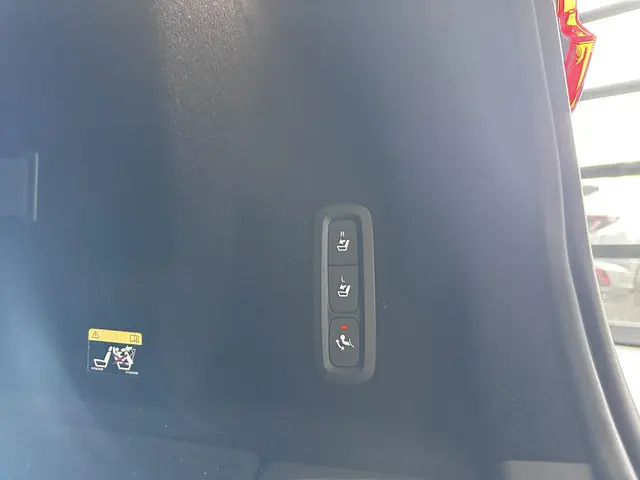 Volvo XC60 2.0 T5 Momentum 2019 Benzine 26