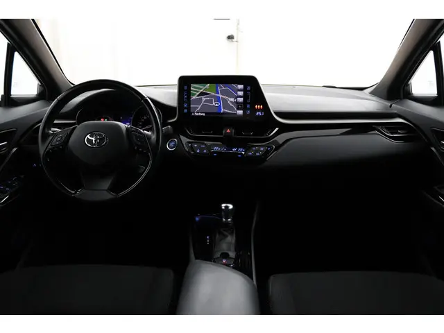 Toyota C-HR 1.8 Hybrid Dynamic 2018 Hybride Benzine 4