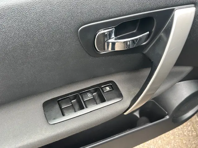 Nissan QASHQAI 1.6 Acenta 2012 Benzine 5