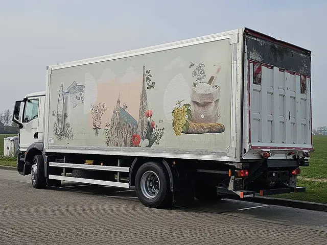 MAN TGM 18.250 2022 Diesel 6