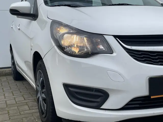 Opel KARL 1.0 ecoFLEX 120 Jaar Edition 2019 Benzine 14