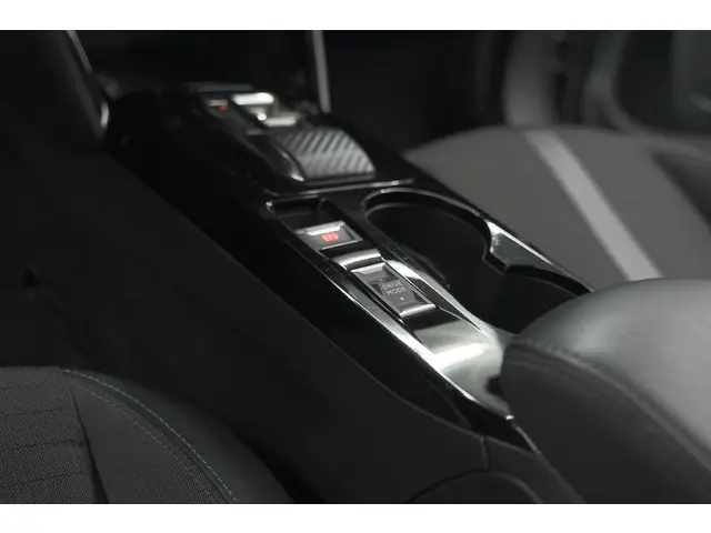Peugeot e-2008 EV Allure Pack 50 kWh 2022 Elektrisch 42