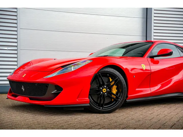 Ferrari 812 Superfast 6.5 V12 HELE 2019 Benzine 41