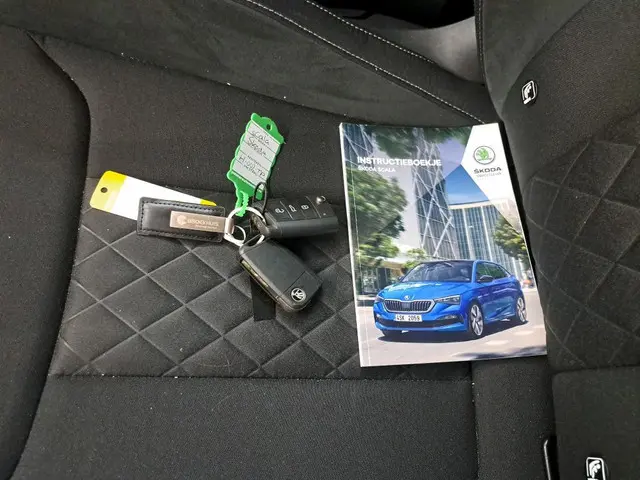 Škoda Scala 1.5 TSI Sport Business 2020 Benzine 8