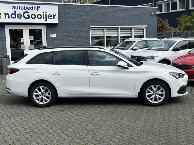 SEAT Leon Sportstourer 1.5 TSI Style 2020 Benzine 2