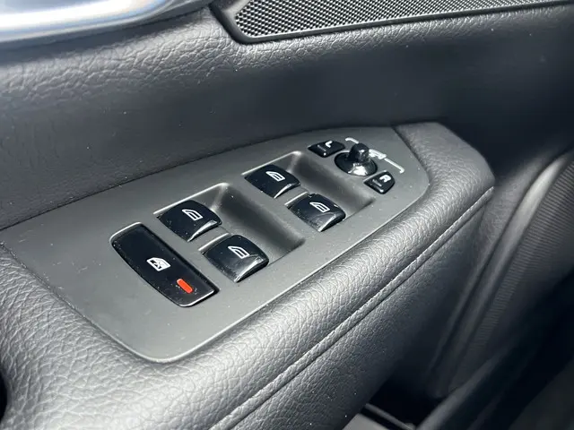 Volvo V90 2.0 D4 190 pk Momentum 2017 Diesel 27